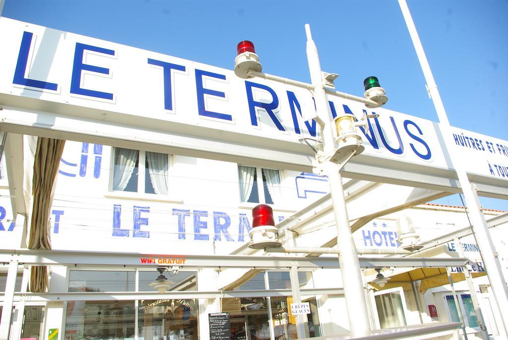 Logis Hotel Le Terminus Bourcefranc Экстерьер фото
