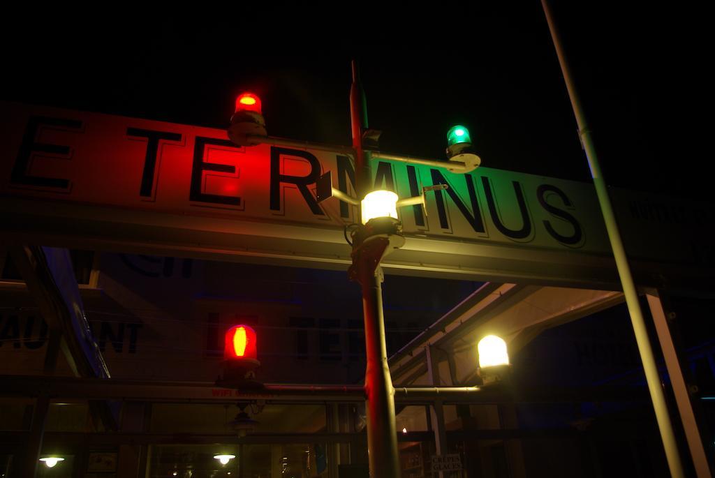 Logis Hotel Le Terminus Bourcefranc Экстерьер фото