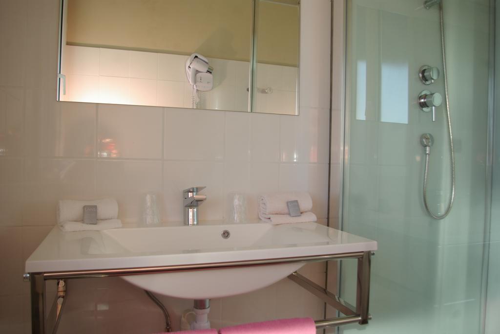 Logis Hotel Le Terminus Bourcefranc Экстерьер фото
